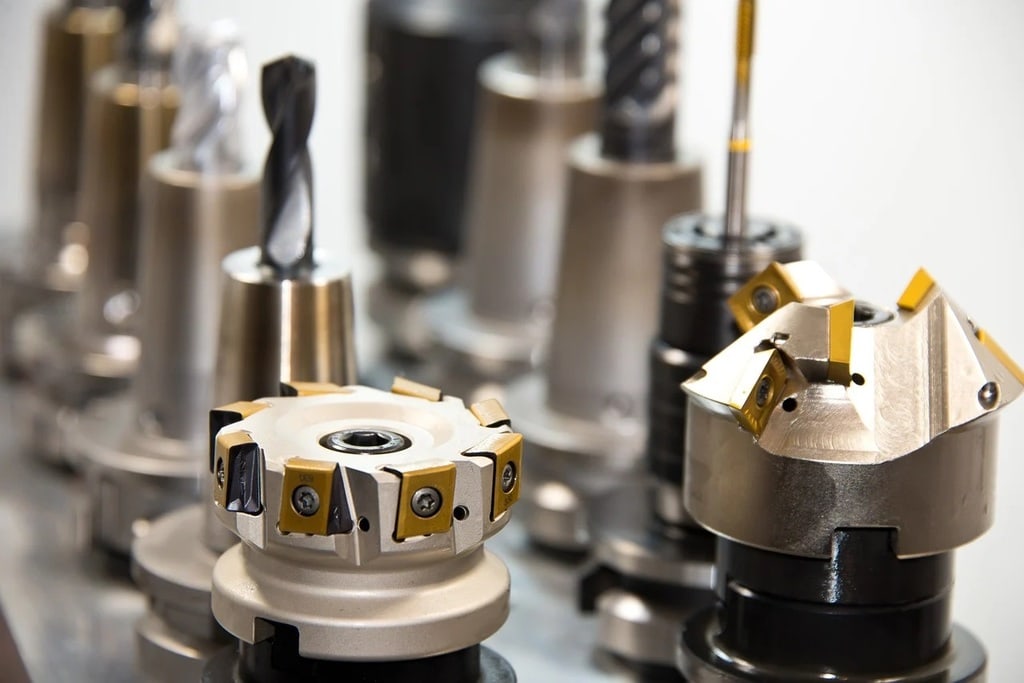 Technologie moderne : comprendre la découpe par ultrasons